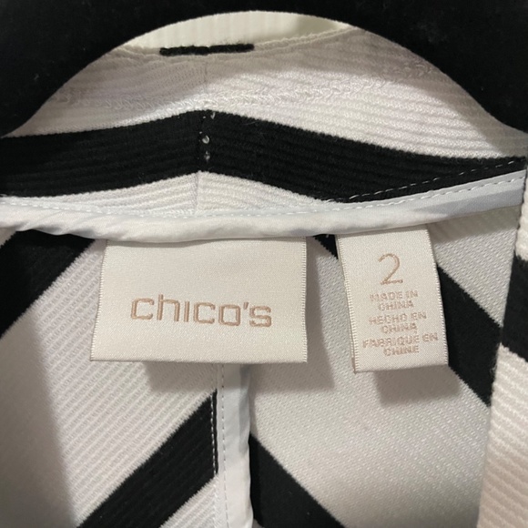 Buttonless Blazer - Picture 2 of 2